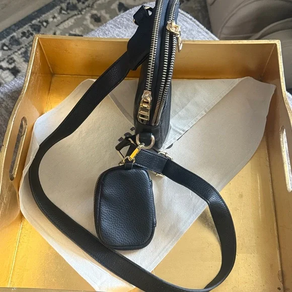 Unisex Crossbody clutch - Picture 3 of 7